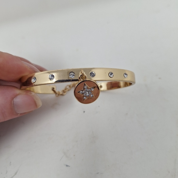 BCBGeneration Star Dangle Charm Gold Tone Cuff Rhinestone Bangle Bracelet - Picture 2 of 9